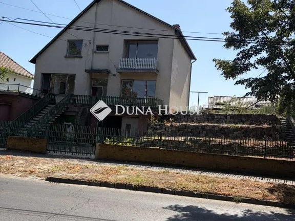 Eladó ház Budapest XXI. kerület, Szent István út 140 nm