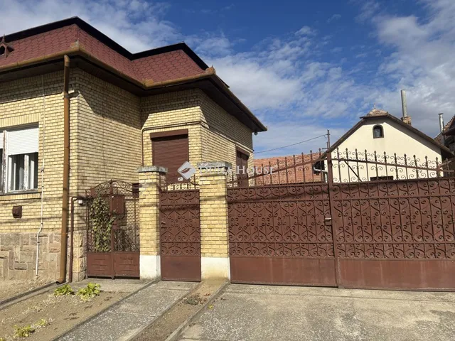 Eladó ház Galgahévíz 150 nm