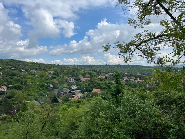 Eladó telek Budapest III. kerület 926 nm