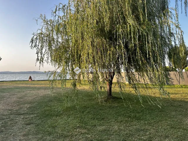 Eladó ház Balatonlelle 90 nm