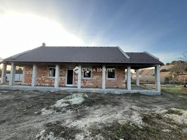 Eladó ház Tököl 120 nm