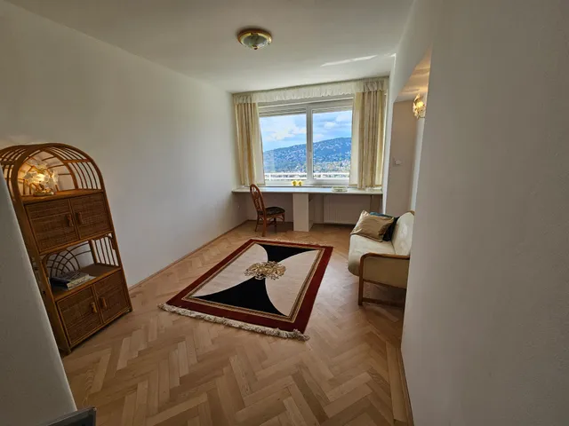 Kiadó lakás Budapest II. kerület 120 nm
