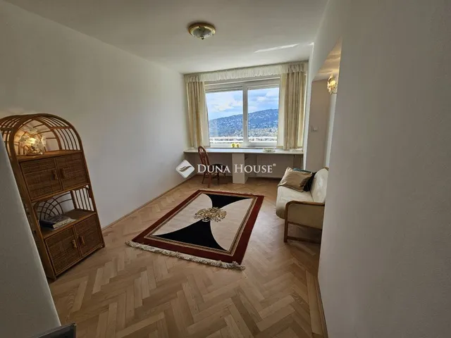 Kiadó lakás Budapest II. kerület 120 nm