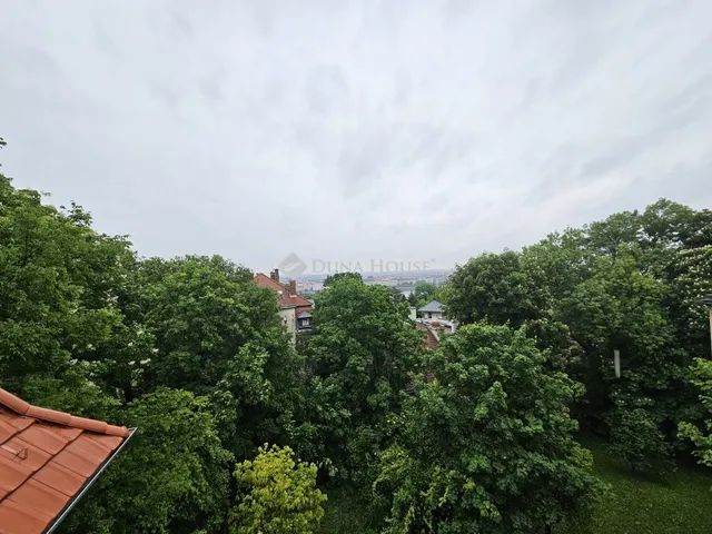 Eladó lakás Budapest II. kerület 77 nm