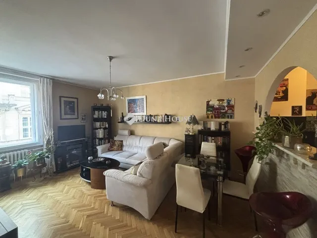 Eladó lakás Budapest V. kerület, Széchenyi utca 40 nm