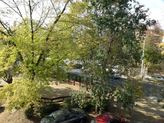 Kiadó lakás Budapest XII. kerület, Németvölgyi út 65 nm