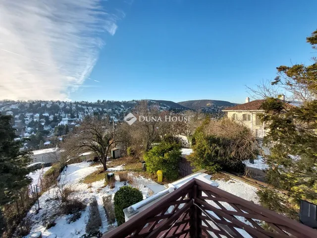 Eladó ház Budapest II. kerület 168 nm