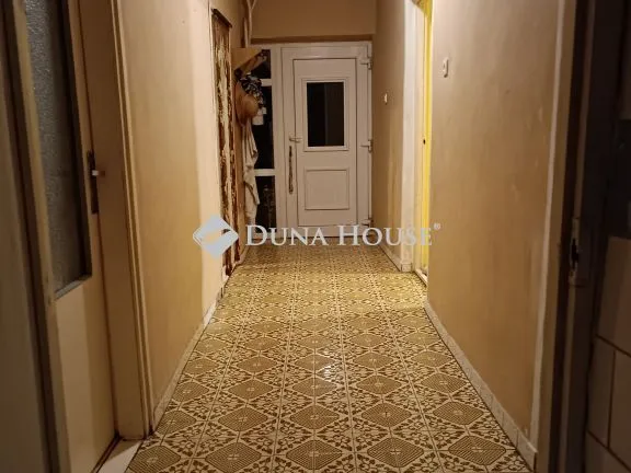 Eladó ház Mezőnyárád, Zrínyi út 86 nm