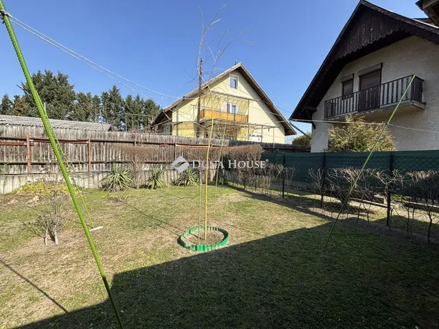 Eladó ház Budapest III. kerület, Aradi utca 44 nm