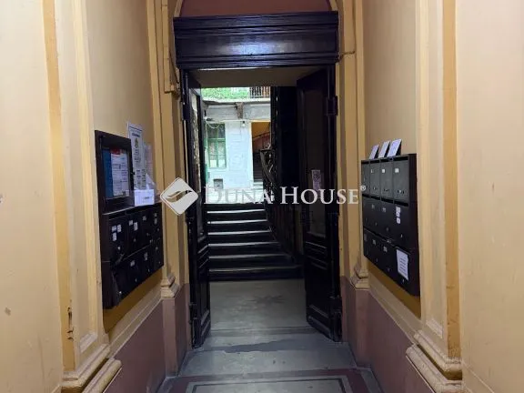 Eladó lakás Budapest VIII. kerület, József utca 63 nm