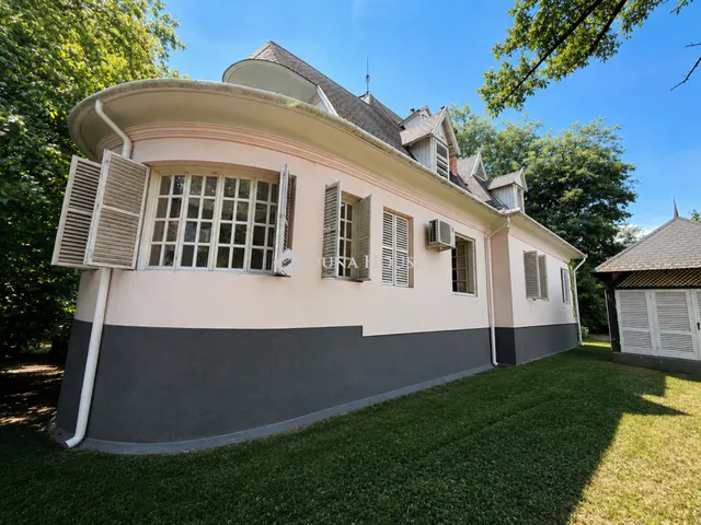 Eladó ház Balatonalmádi 354 nm