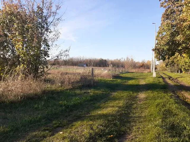 Eladó telek Balatonőszöd 1505 nm