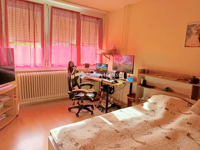 Eladó lakás Kaposvár, Kinizsi-lakótelep 60 nm