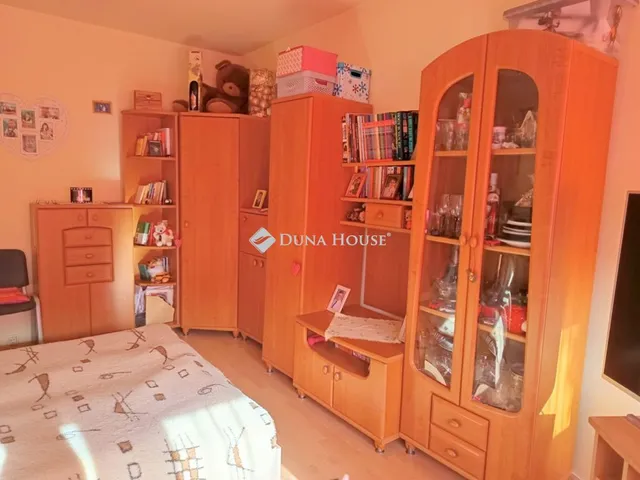 Eladó lakás Kaposvár, Kinizsi-lakótelep 60 nm