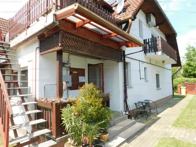Eladó ház Balatonboglár 212 nm