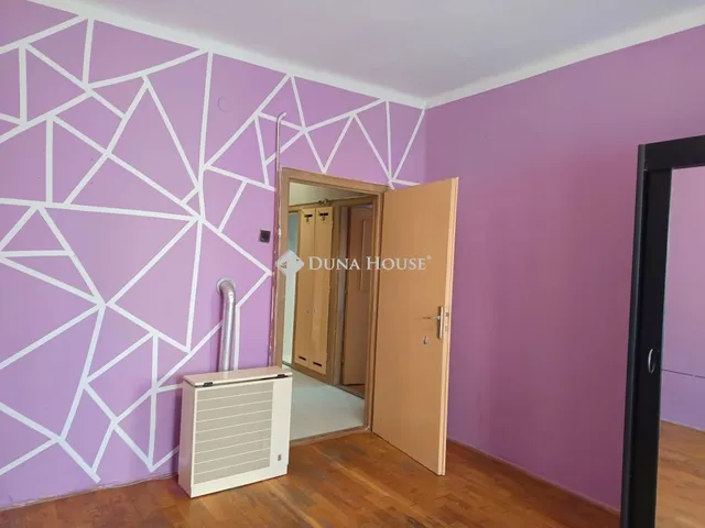 Eladó lakás Kaposvár, Takáts Gyula tér 55 nm