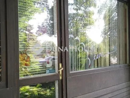 Eladó kereskedelmi és ipari ingatlan Kaposvár 37 nm