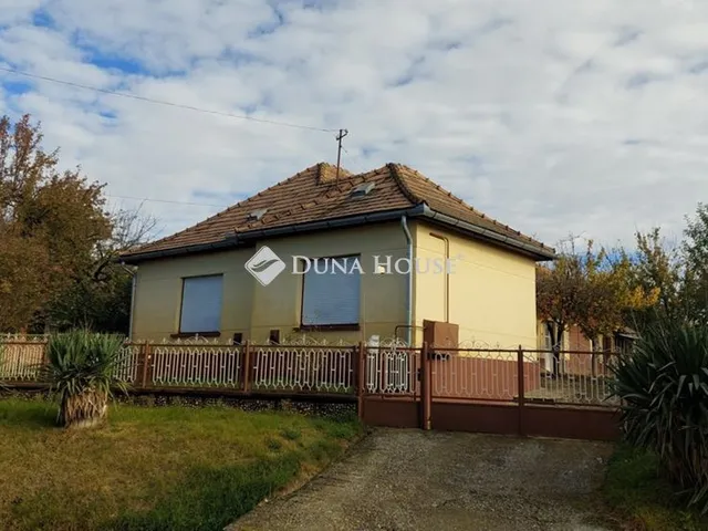 Eladó ház Csombárd 91 nm