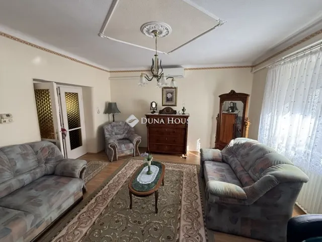 Eladó ház Kiskunfélegyháza 110 nm