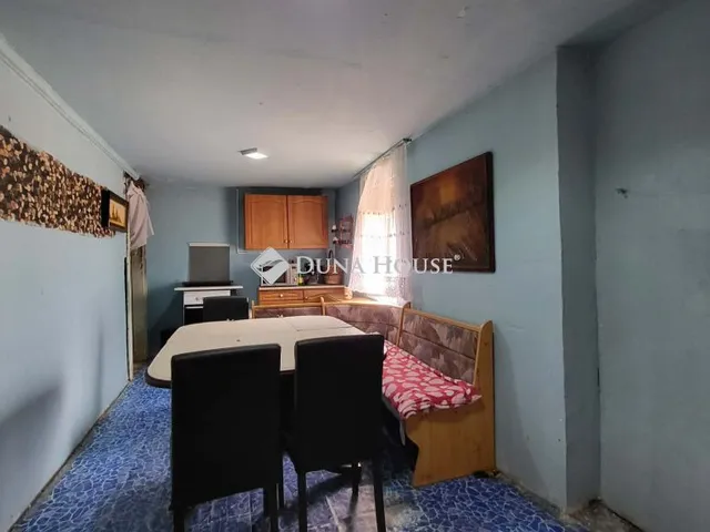 Eladó mezőgazdasági ingatlan Tiszaalpár 74 nm