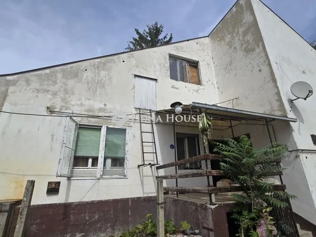 Eladó ház Bácsalmás 180 nm
