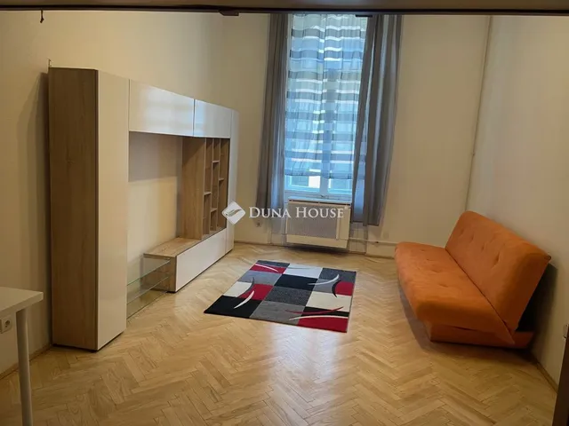 Kiadó lakás Budapest VI. kerület 44 nm