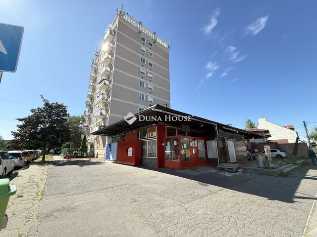 Kiadó kereskedelmi és ipari ingatlan Budapest X. kerület 313 nm