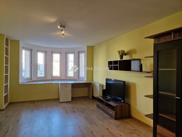 Eladó lakás Budapest VIII. kerület, Baross utca 50 nm