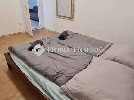 Eladó lakás Budapest VI. kerület, Dessewffy utca 148 nm