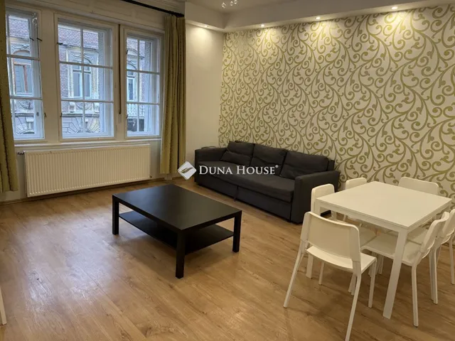 Eladó lakás Budapest VII. kerület 100 nm