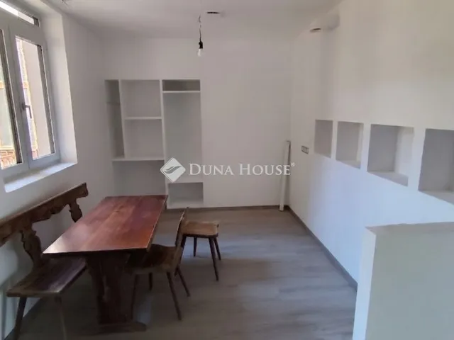 Eladó lakás Budapest XI. kerület 60 nm