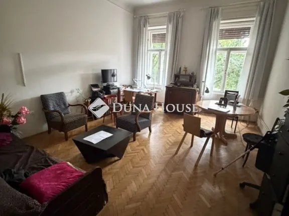 Eladó lakás Budapest V. kerület 59 nm