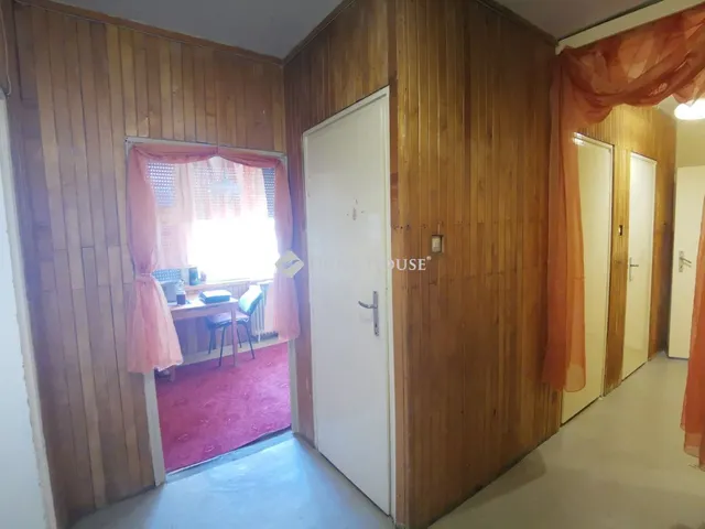 Eladó lakás Dombóvár 64 nm