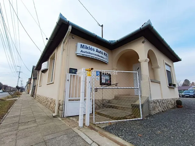 Eladó ház Dombóvár 68 nm