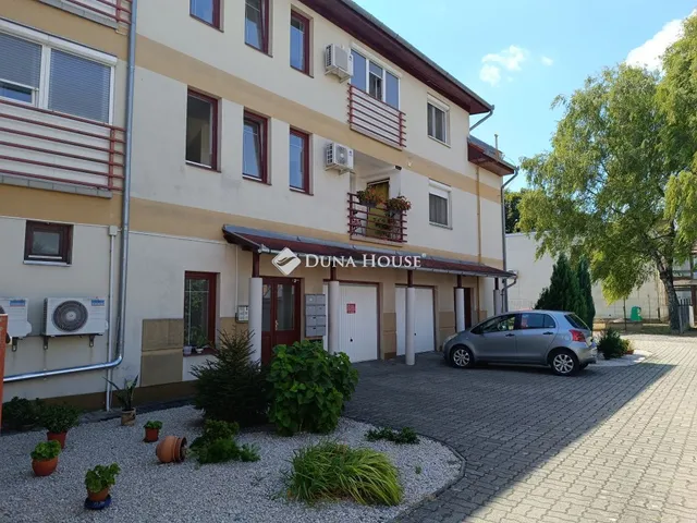 Eladó lakás Dombóvár, Vörösmarty utca 31 nm