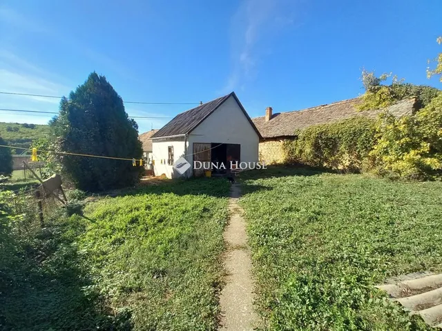 Eladó ház Egyházaskozár 108 nm