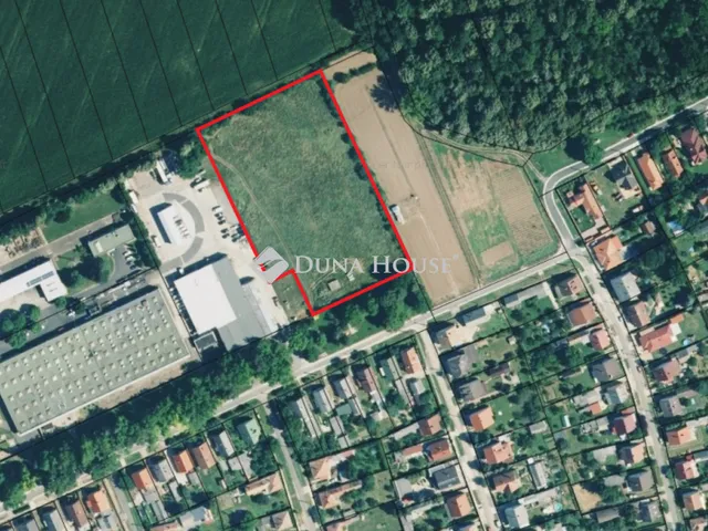 Eladó telek Dombóvár 10881 nm
