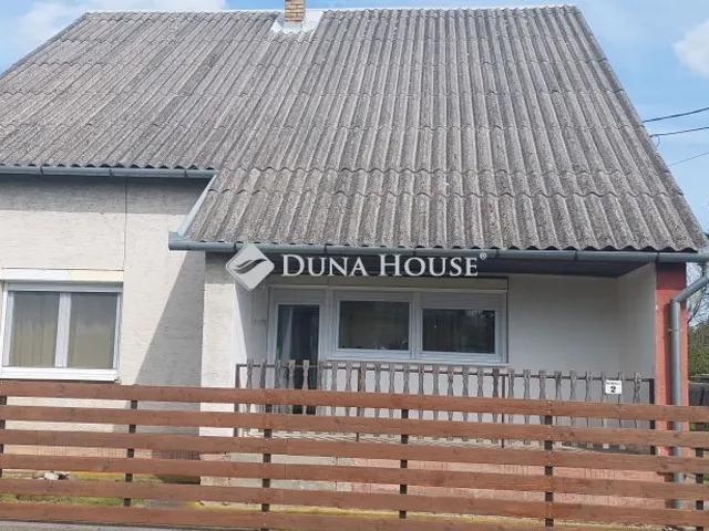 Eladó ház Dombóvár 125 nm
