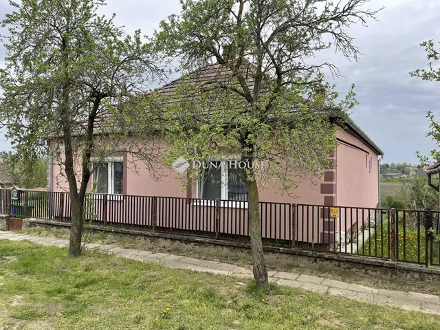 Eladó ház Döbrököz 76 nm