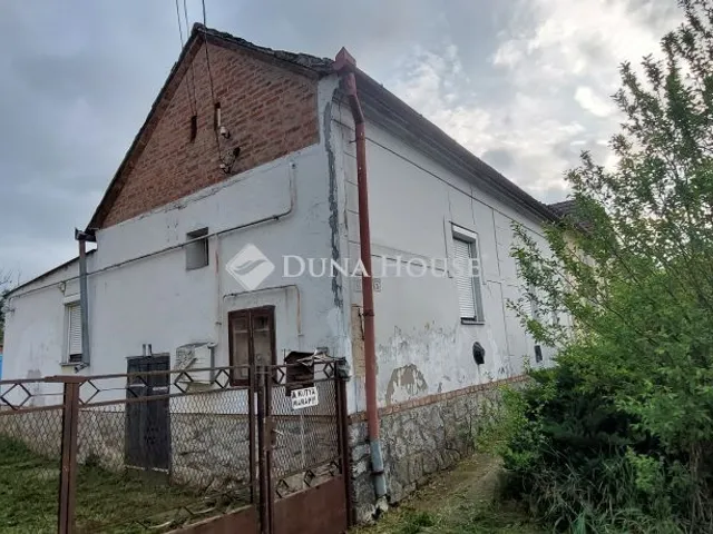 Eladó ház Sásd 86 nm