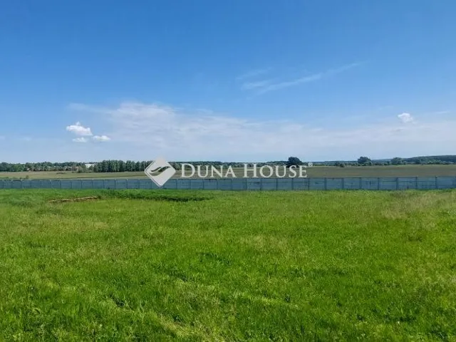 Eladó telek Dombóvár 4331 nm