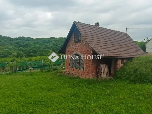 Eladó mezőgazdasági ingatlan Sásd, Nincs utca 50 nm