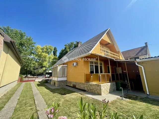 Eladó ház Dombóvár 145 nm