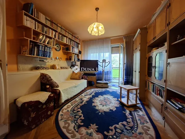 Eladó lakás Dombóvár, Szabadság utca 114 nm