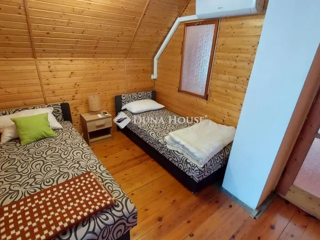 Kiadó üdülő és hétvégi ház Dombóvár, Hableány utca 55 nm