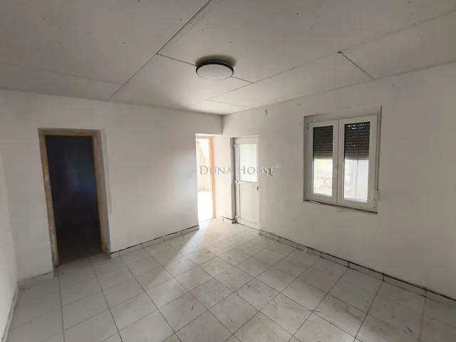 Eladó ház Dombóvár 79 nm