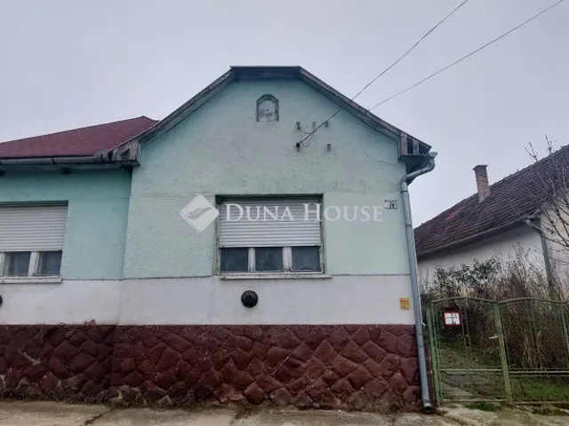 Eladó ház Kocsola 100 nm