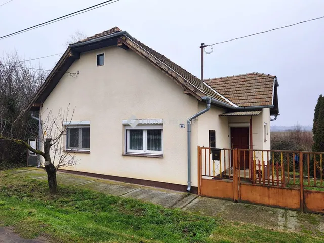 Eladó ház Dombóvár 55 nm