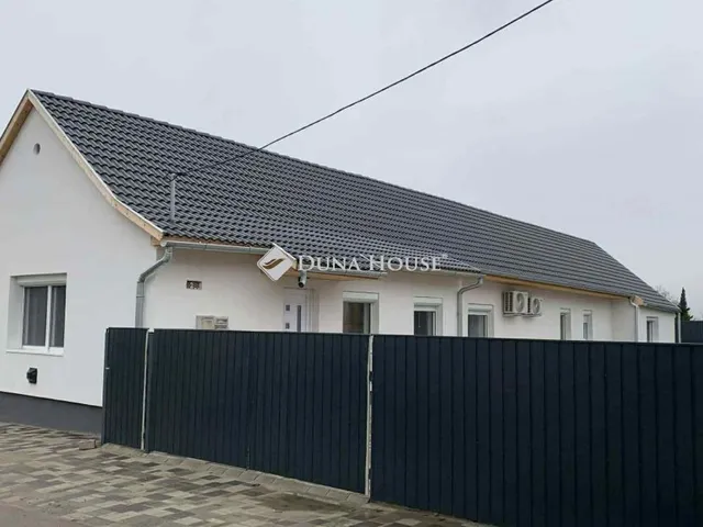 Eladó ház Mágocs 120 nm