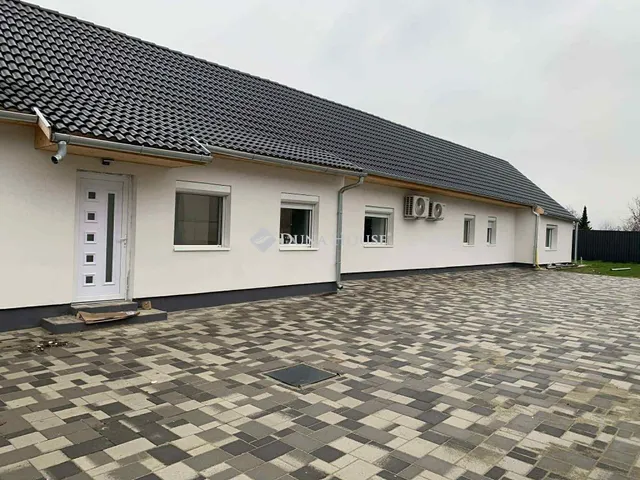 Eladó ház Mágocs, Vörösmarty Mihály utca 120 nm